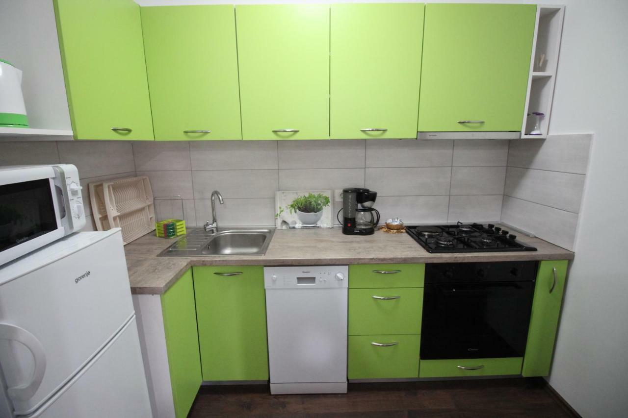Apartmani Irena Novi Vinodolski Eksteriør billede